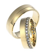 Zlaté svadobné obrúčky