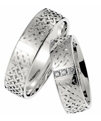 Zlaté svadobné obrúčky