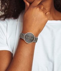 Dámske  hodinky Tommy Hilfiger TH1782300 kovové